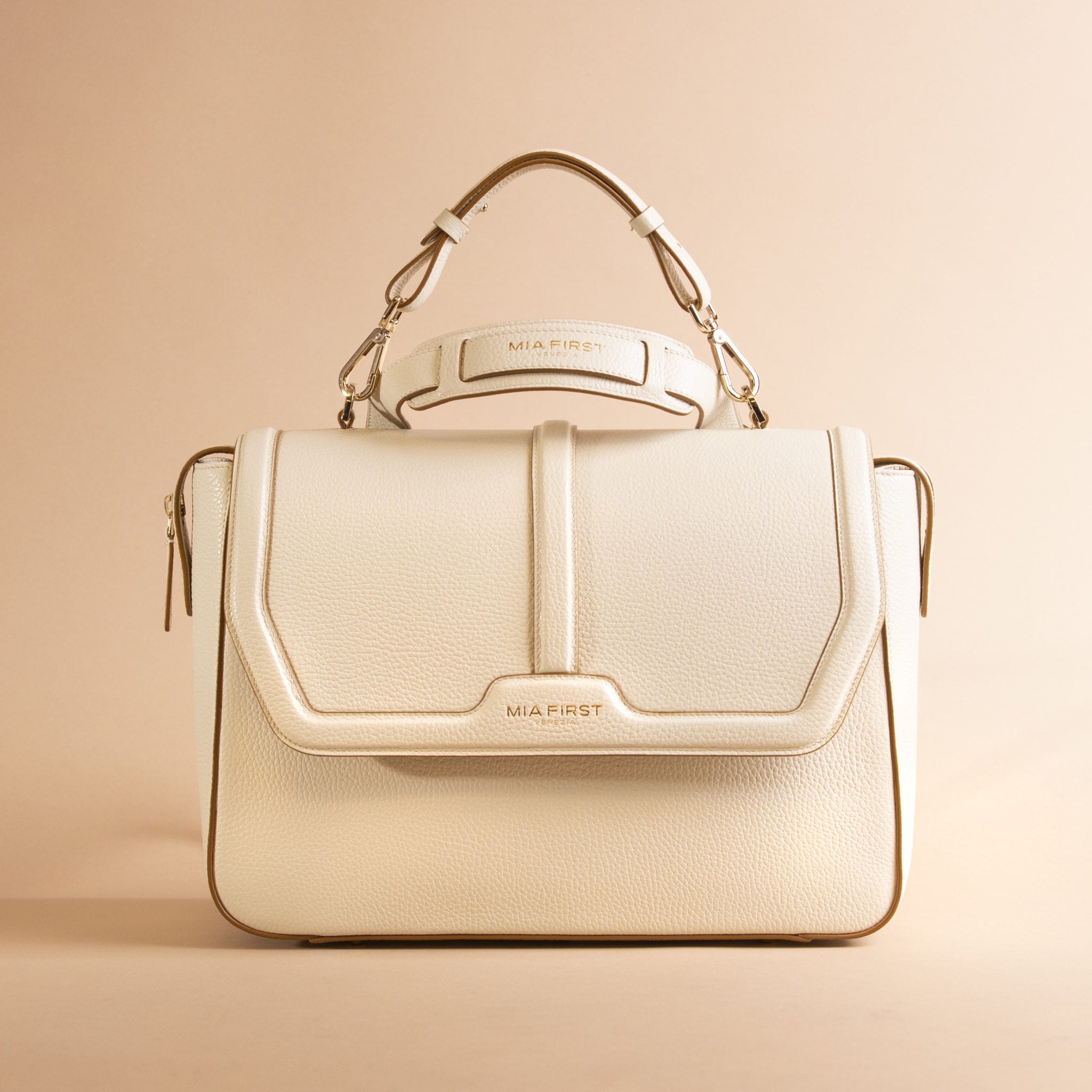 【mia】 Stainless Steel T-Bar Pendant Necklace with Medallion | MIAJWL